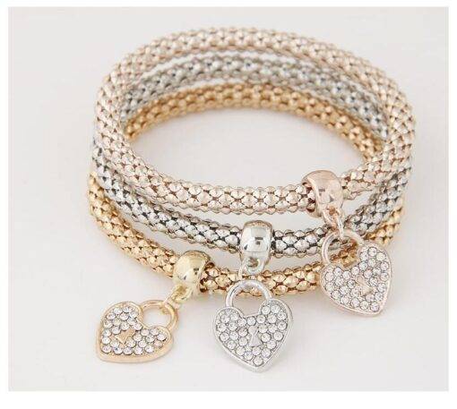 Snake Chain Bracelets Set a559b87068921eec05086c: Anchor|Butterfly|Cross|Crystal Heart|Cube|Elephant|Elephant Anchor|Girls|Heart|Hoop|Key and Lock|Leaf|Notes|Owl|Palm|Round Plate|Skull|Snowflake
