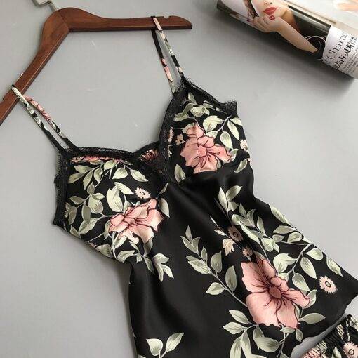Women’s Floral Printed Lace-Trim Pajama Set FASHION & STYLE Sleepwear cb5feb1b7314637725a2e7: Black|Blue|Pink