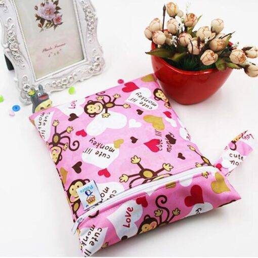 Waterproof Reusable Printed Bags Baby Toys & Gadgets PHONES & GADGETS cb5feb1b7314637725a2e7: Beige|Birds|Blue|Blue / White|Blue Green|Brown|Circles|Colorful|Cream|Dark Grey|Dogs|Dotted|Floral|Flowers|Frogs|Green|Green / Orange|Grey|Jeans|Light Blue|Lilo|Mint|Monkey|Navy|Orange|Owls|Peach|Pink|Pink + Blue|Red|Rose|Rose/White|Sky Blue|Striped|White|White Green|White Red|White/Colorful