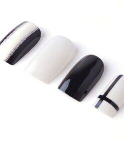 Geometric Style False Nails 24 Pcs Set BEAUTY & SKIN CARE Nail Art Supplies cb5feb1b7314637725a2e7: Black and White 