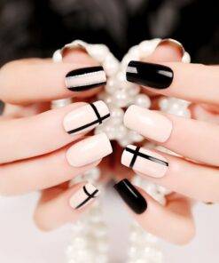 Geometric Style False Nails 24 Pcs Set BEAUTY & SKIN CARE Nail Art Supplies cb5feb1b7314637725a2e7: Black and White 