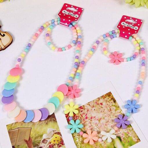 Girls’ Fashion Bright Resin Necklace and Bracelet Set JEWELRY & ORNAMENTS Necklaces & Pendants a1fa27779242b4902f7ae3: 1|2|3|4