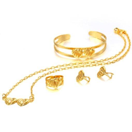 Gold Heart Patterned Jewelry Set JEWELRY & ORNAMENTS Necklaces & Pendants Gender: Girls